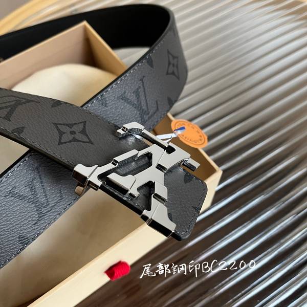 Louis Vuitton 40MM Belt LVB00364